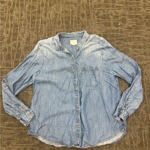 American Eagle Outfitters XL Blue Button-Up Shirt